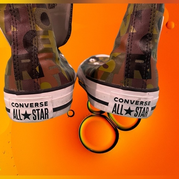 Camo Chuck Taylor Converse All Stars.  Mens size 5, women’s 7 - Picture 3 of 6